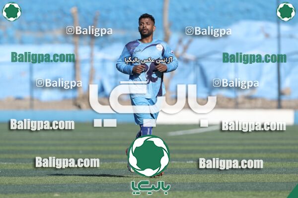 عقاب ۲ - ۱ پرسپولیس