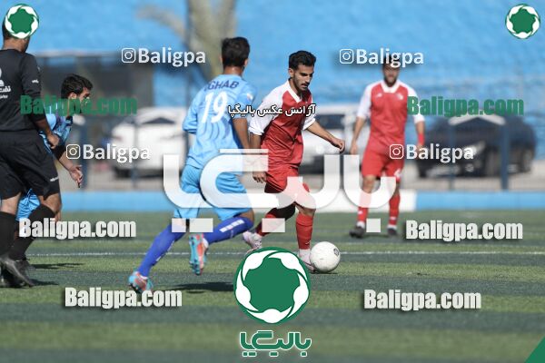 عقاب ۲ - ۱ پرسپولیس