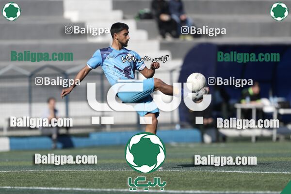 عقاب ۲ - ۱ پرسپولیس