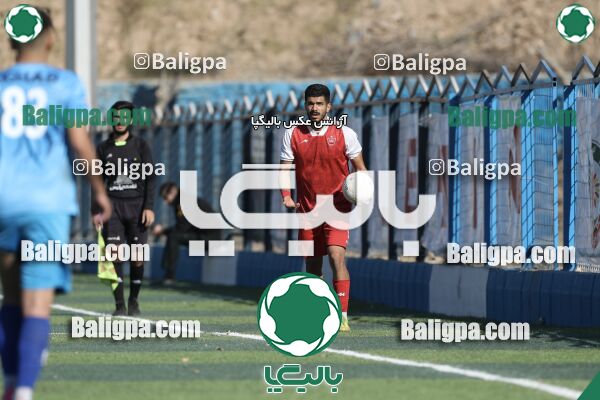 عقاب ۲ - ۱ پرسپولیس