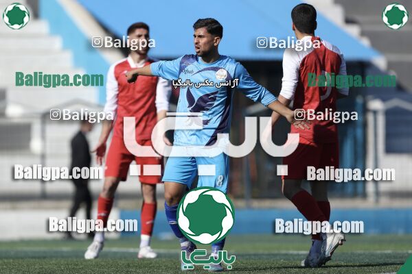 عقاب ۲ - ۱ پرسپولیس