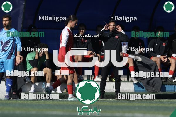 عقاب ۲ - ۱ پرسپولیس