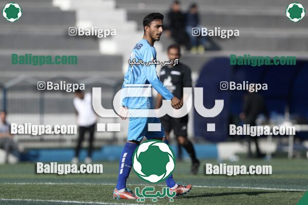 عقاب ۲ - ۱ پرسپولیس