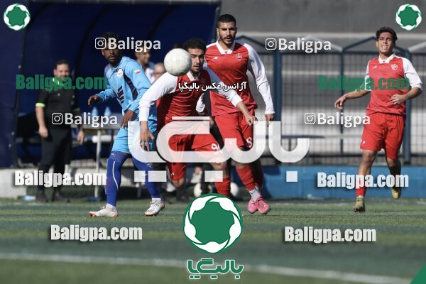 عقاب ۲ - ۱ پرسپولیس