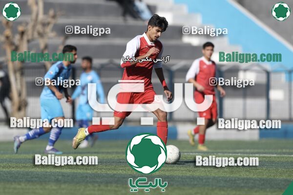 عقاب ۲ - ۱ پرسپولیس