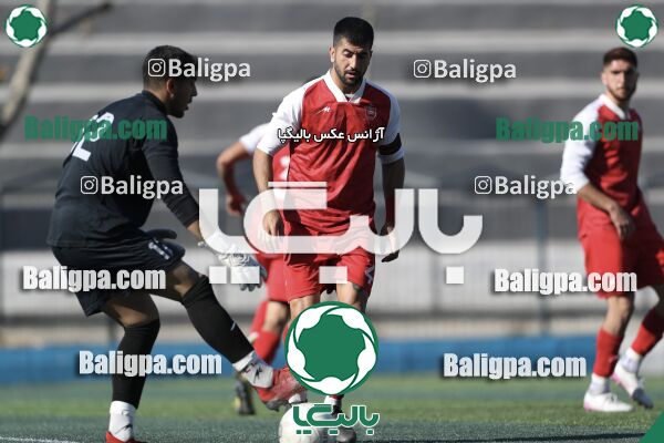 عقاب ۲ - ۱ پرسپولیس