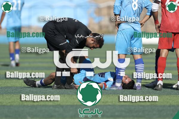 عقاب ۲ - ۱ پرسپولیس