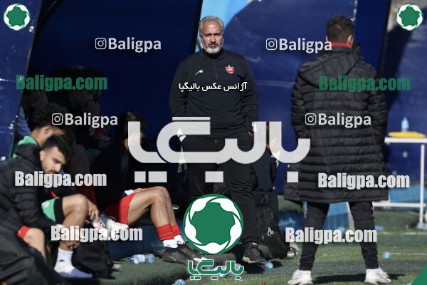 عقاب ۲ - ۱ پرسپولیس
