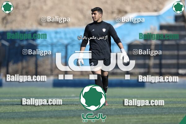 عقاب ۲ - ۱ پرسپولیس
