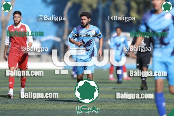 عقاب ۲ - ۱ پرسپولیس