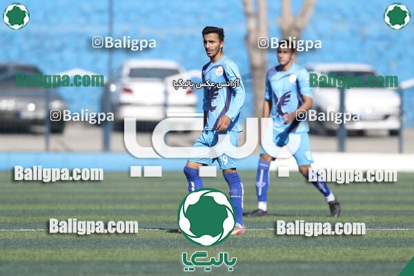 عقاب ۲ - ۱ پرسپولیس