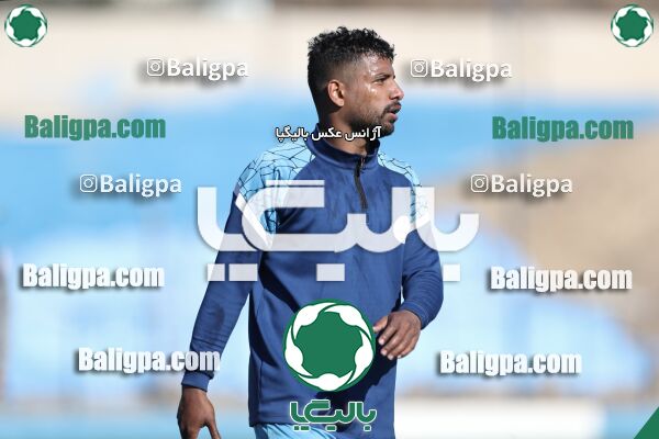 عقاب ۲ - ۱ پرسپولیس