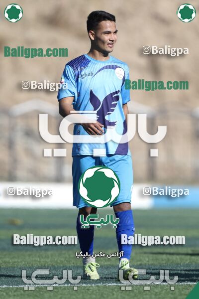 عقاب ۲ - ۱ پرسپولیس