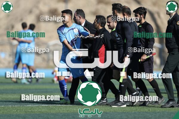 عقاب ۲ - ۱ پرسپولیس