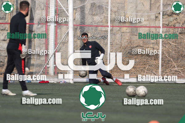 پرسپولیس 2–0 پدیده غرب پویان