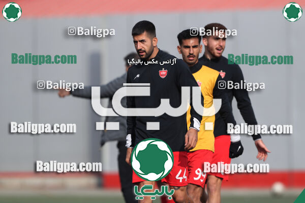 پرسپولیس 2–0 پدیده غرب پویان