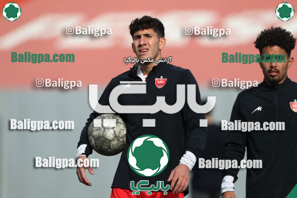 پرسپولیس 2–0 پدیده غرب پویان