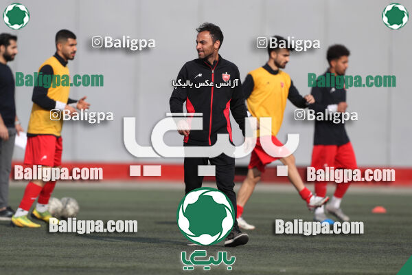 پرسپولیس 2–0 پدیده غرب پویان