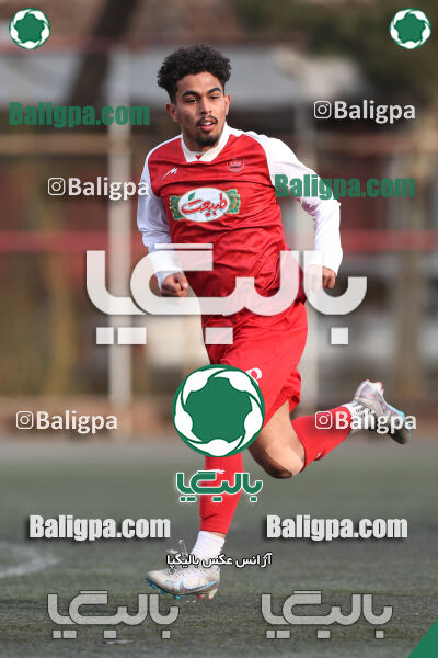 پرسپولیس 2–0 پدیده غرب پویان