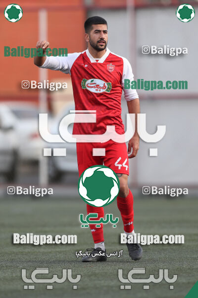 پرسپولیس 2–0 پدیده غرب پویان