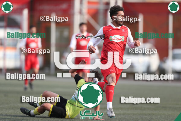 پرسپولیس 2–0 پدیده غرب پویان