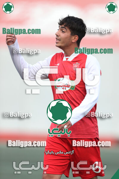 پرسپولیس 2–0 پدیده غرب پویان