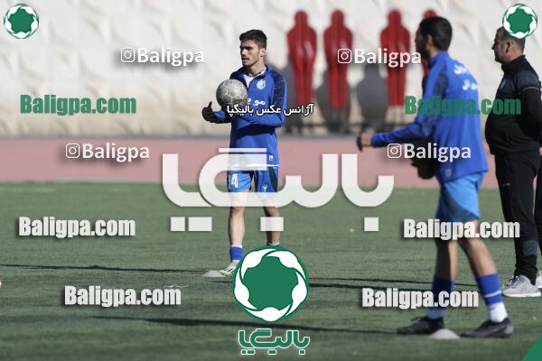 استقلال 1–1 پرسپولیس