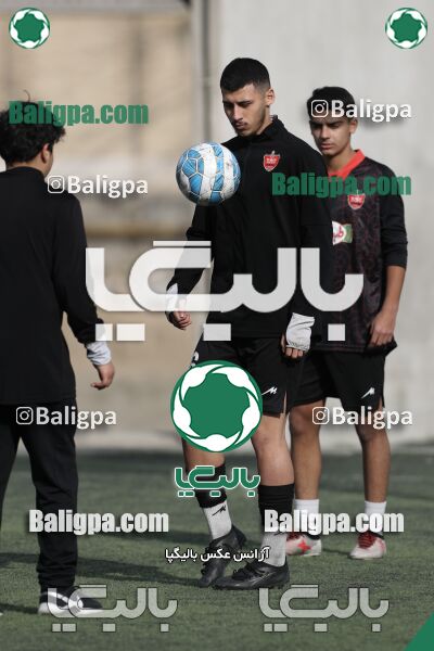 دوستی مهر 2–3 پرسپولیس