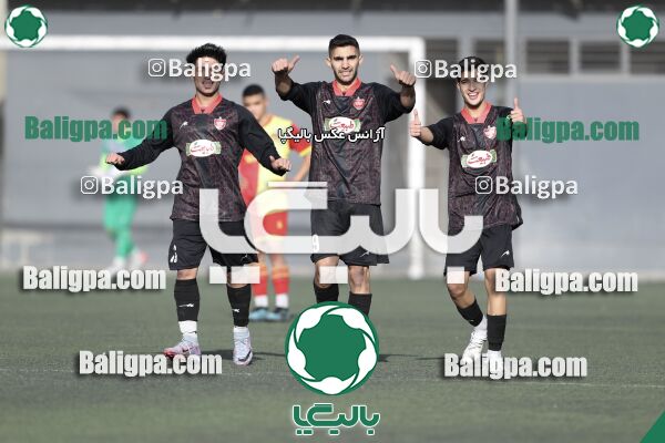 دوستی مهر 2–3 پرسپولیس
