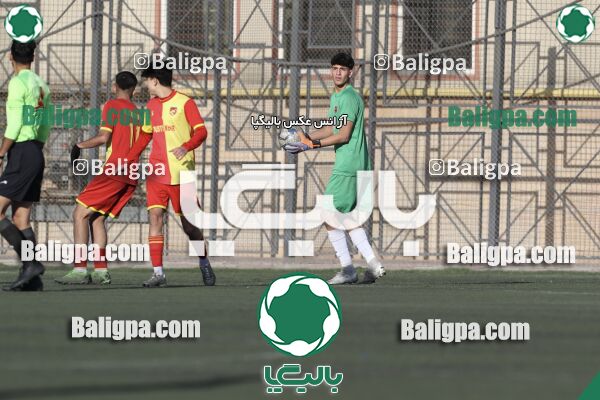 دوستی مهر 2–3 پرسپولیس