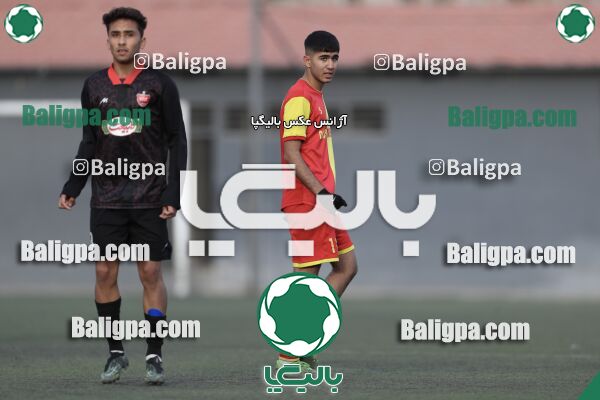 دوستی مهر 2–3 پرسپولیس