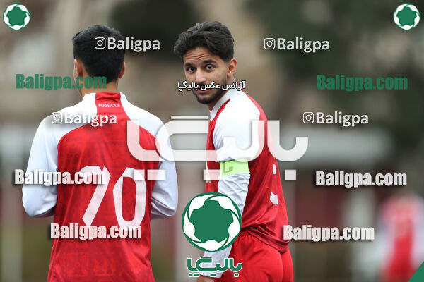 پرسپولیس 2–2 پیام