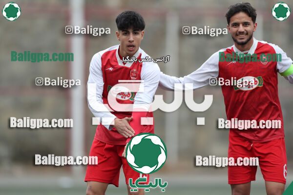 پرسپولیس 2–2 پیام