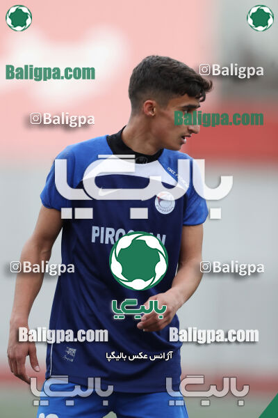 پرسپولیس 2–2 پیام