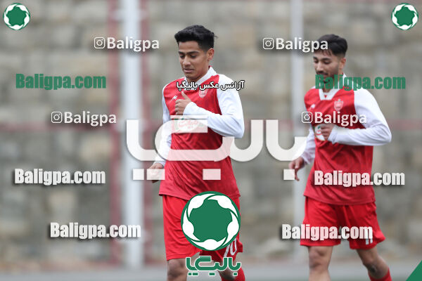 پرسپولیس 2–2 پیام