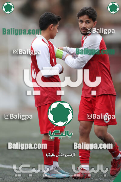 پرسپولیس 2–2 پیام