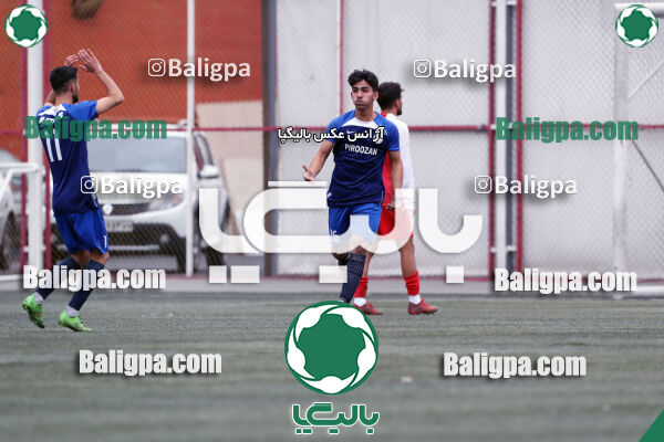پرسپولیس 2–2 پیام