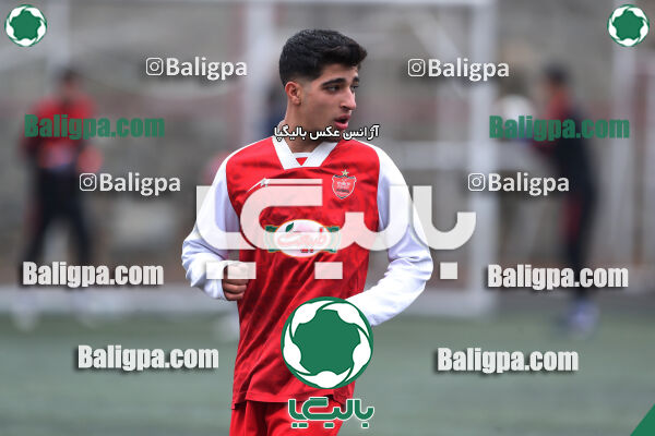 پرسپولیس 4–2 مقاومت