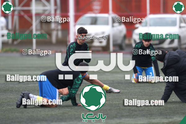 پرسپولیس 4–2 مقاومت