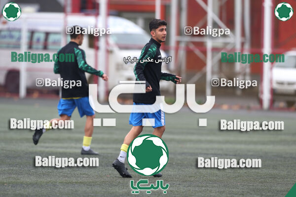 پرسپولیس 4–2 مقاومت