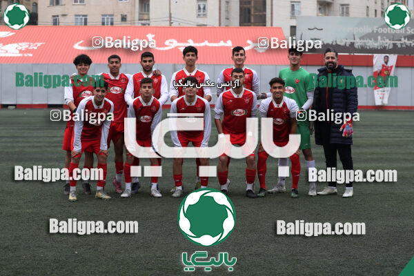 پرسپولیس 4–2 مقاومت