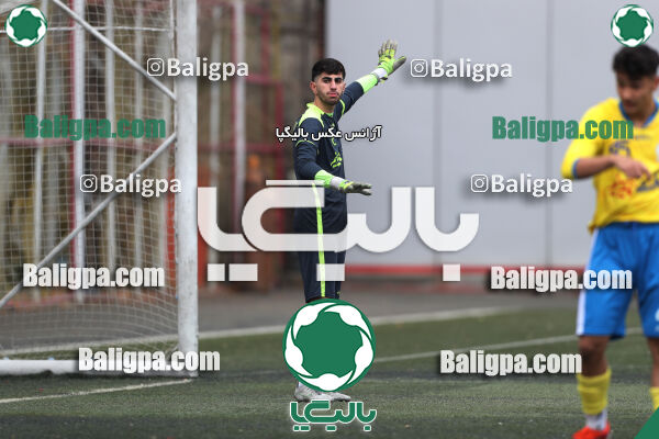 پرسپولیس 4–2 مقاومت