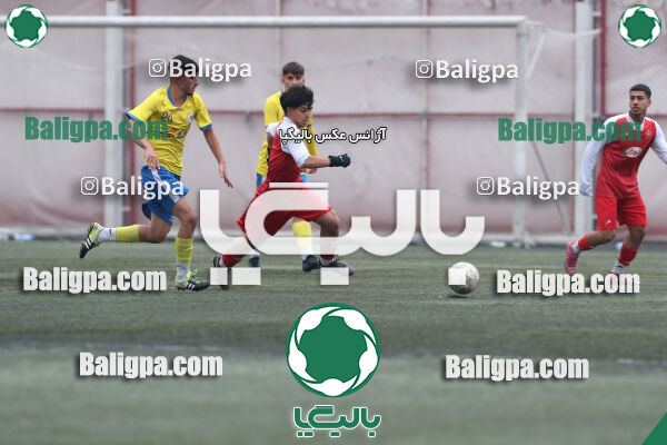 پرسپولیس 4–2 مقاومت