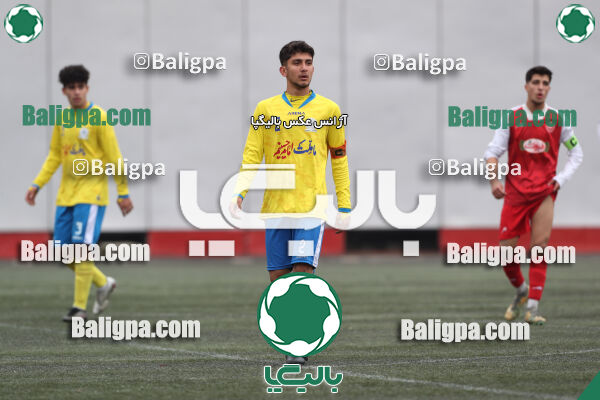 پرسپولیس 4–2 مقاومت