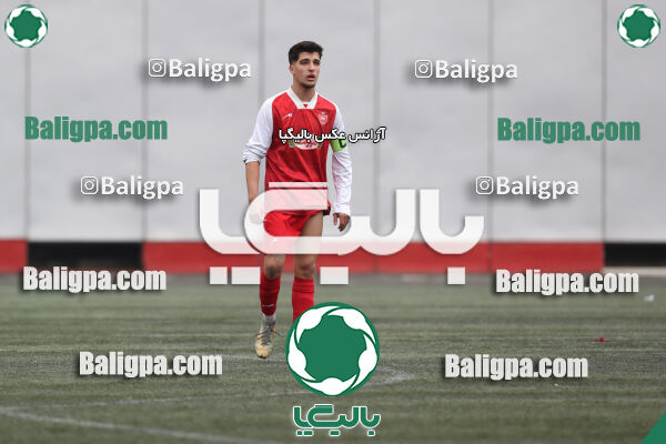 پرسپولیس 4–2 مقاومت