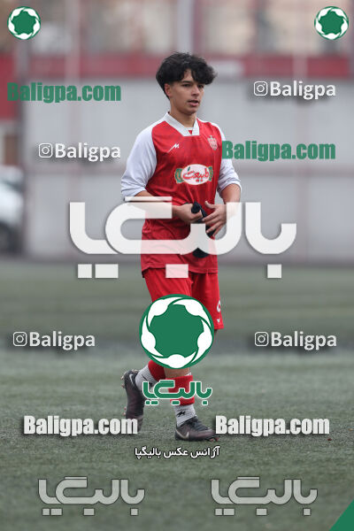 پرسپولیس 4–2 مقاومت