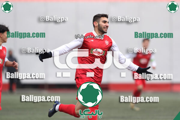 پرسپولیس 4–2 مقاومت
