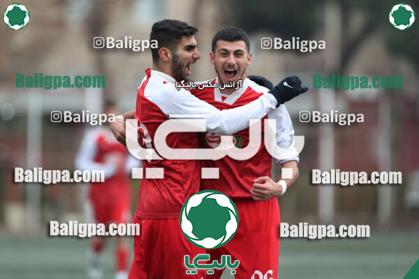 پرسپولیس 4–2 مقاومت