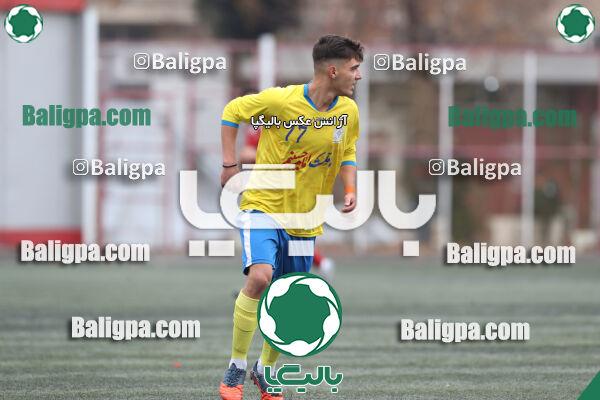 پرسپولیس 4–2 مقاومت