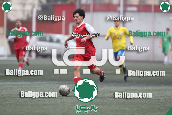 پرسپولیس 4–2 مقاومت